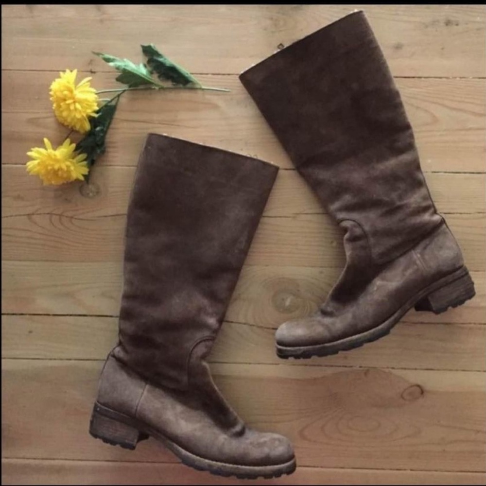 Ugg Tall Boots With Zipper Size 8.5